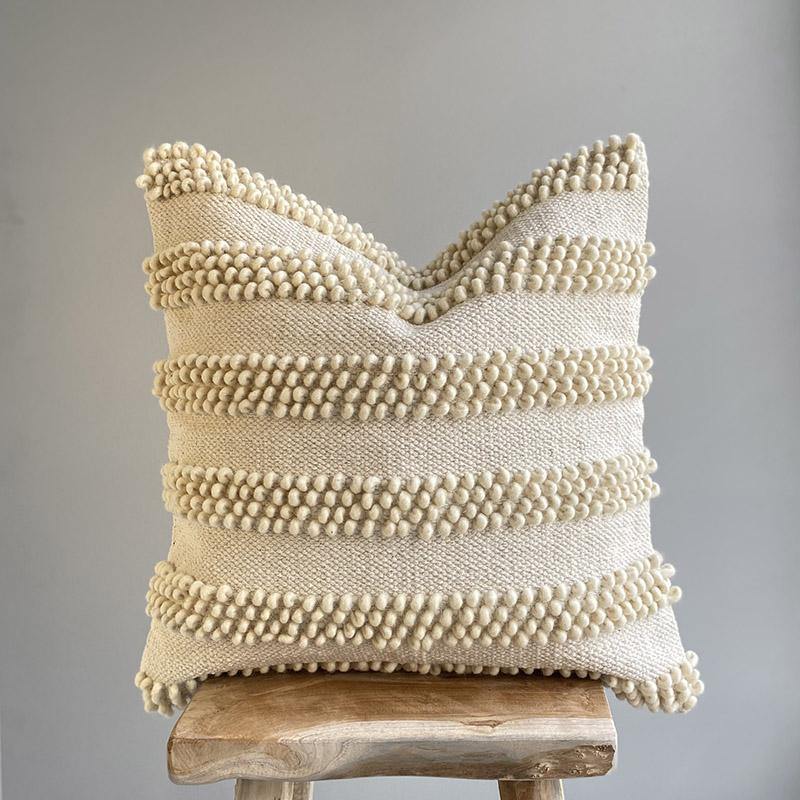 Disa Vit 50x50 - CasaJ Living Vacker kudde / kuddfodral i ull